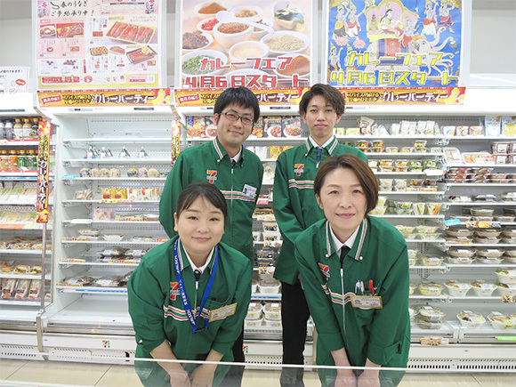 写真：スタッフ